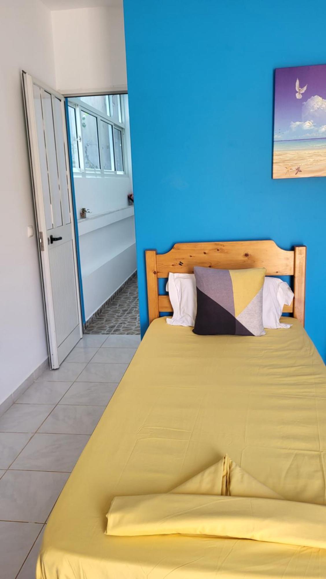 Suite Big Lanche Praia Baixo ภายนอก รูปภาพ